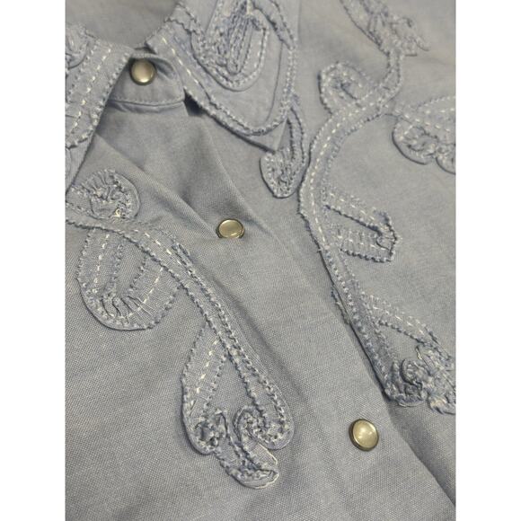 Susan Graver Women's M Blue Pearl Snaps Floral Embroidered Long Sleeve Shirt - Picture 4 of 9